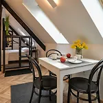 Selena * Ljubljana